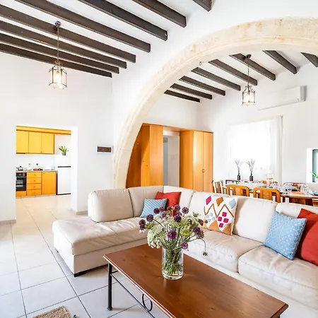 Kamara Boutique By Ezoria