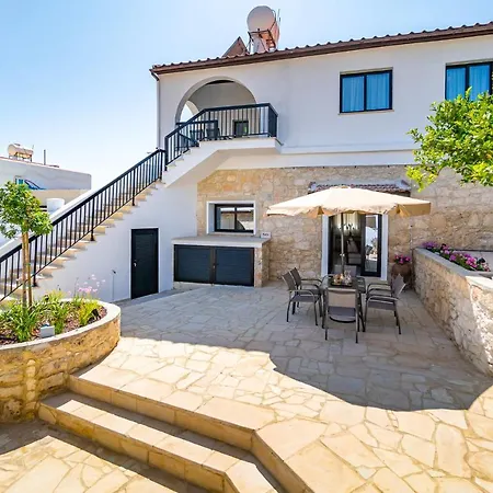 Kamara Boutique By Ezoria 佩亚