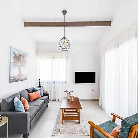 Kamara Boutique By Ezoria Holiday home *