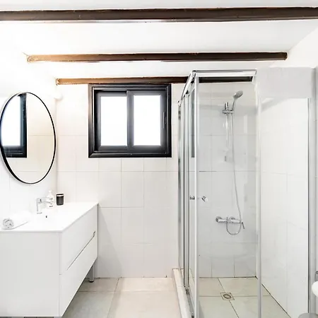 Kamara Boutique By Ezoria Vakantiehuis *