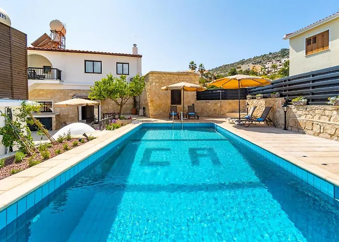 Kamara Boutique By Ezoria * Peja