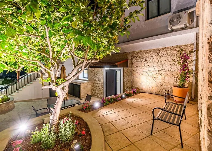 Kamara Boutique By Ezoria