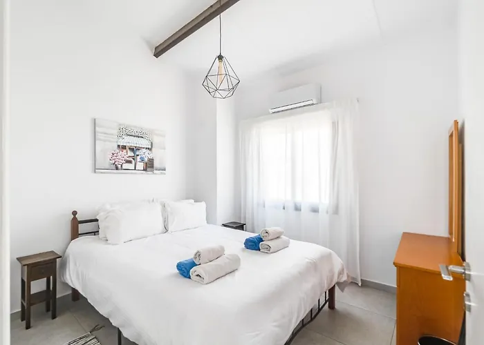 Dom wakacyjny Kamara Boutique By Ezoria Peja