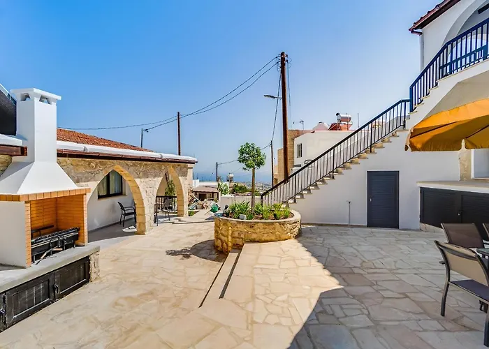 Kamara Boutique By Ezoria Peja